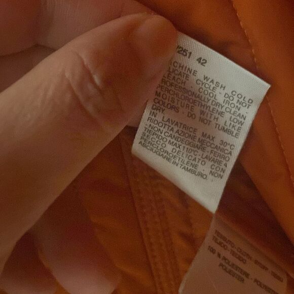 EUC MaxMara The Weekend Collection Quilted Orange Puffer Vest - Picture 10 of 12